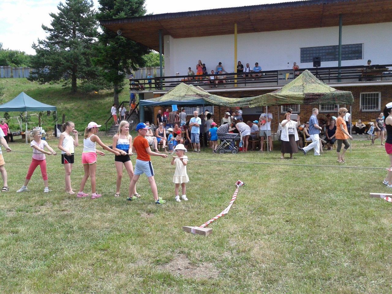 Fotogaléria Deň detí a rodiny 2015 - 2.čast (50) Deň detí a rodiny 2015 - 2.čast